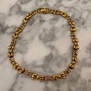 Elegant Gold tone chunky ribbon bow Chain Necklace